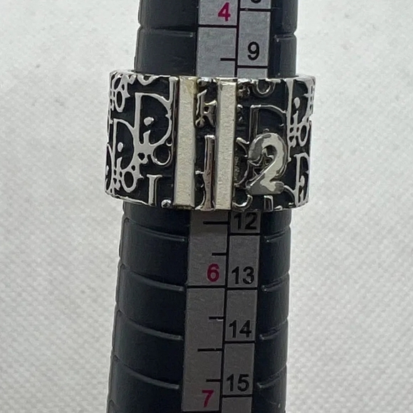 Dior Black and Silver Trotter Ring - Picture 3 of 6